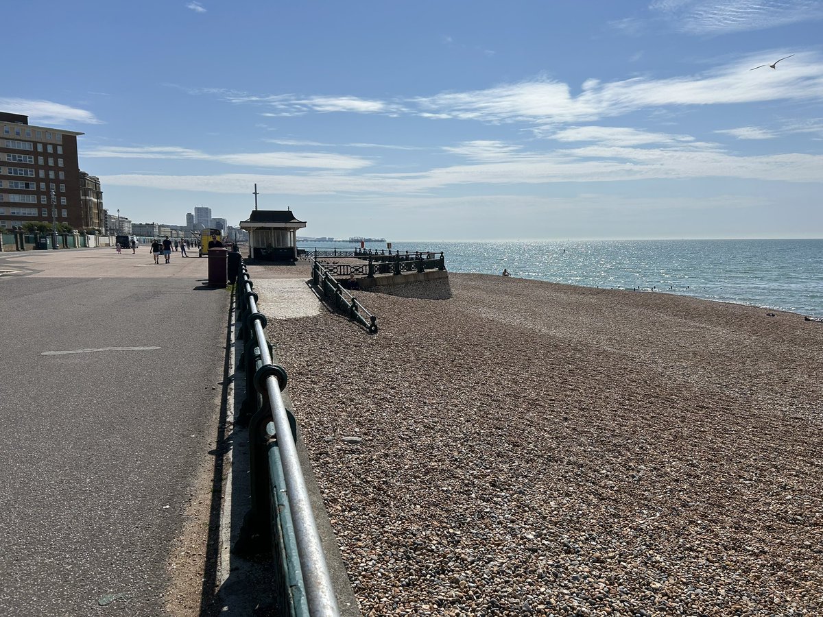 Andrew Latham tweet media