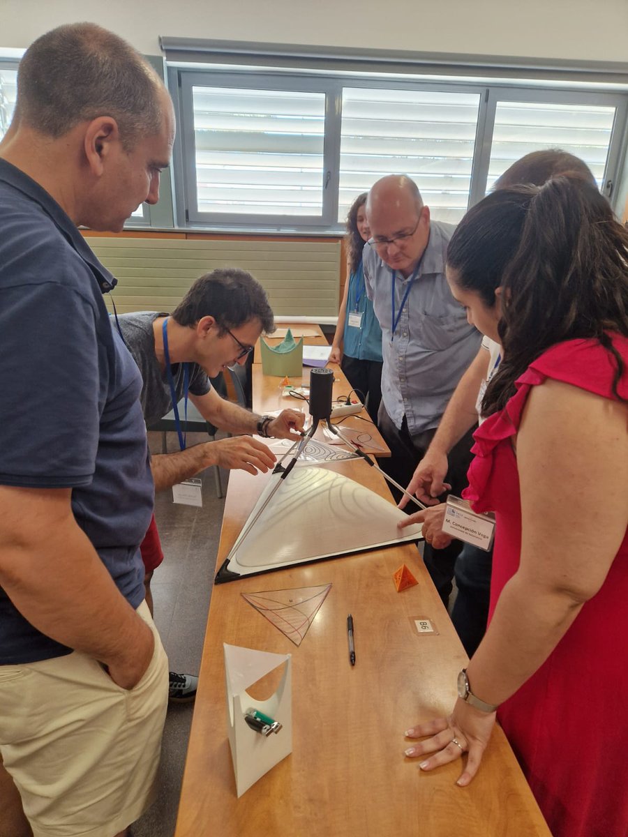 enpepus's tweet photo. Muchas gracias a los organizadores de las XI #Jornadas Internacionales de #Enseñanza y #Aprendizaje de la #Estadística y la #Investigación #Operativa en la @FME_UPC de @la_UPC

Sessión del Grupo de trabajo #genaeio de la @SEIO_ES https://t.co/cNKzKcgNIk
