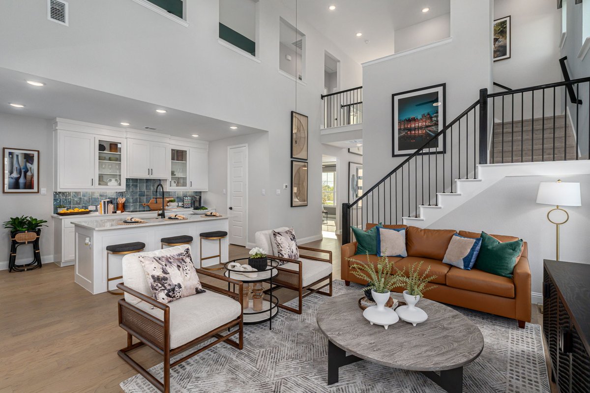 LandonHomes's tweet photo. Discover lakeside living in Lake Park!

2501 Lafayette Drive – READY NOW
2,727 Sq Ft | 5 Bed | 4 Bath

2304 Fairwater Mews – READY NOW
2,688 Sq Ft | 4 Bed | 3 Bath

2609 Lafayette Drive – Aug/Sept
2,727 Sq Ft | 4 Bed | 3 Bath

Come out to see us and our stunning lake views! https://t.co/2NJ13ef477