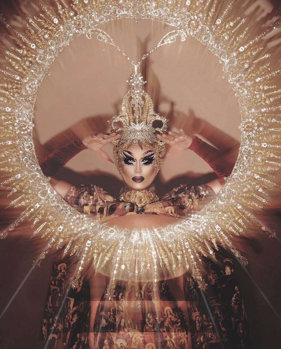 Drag Crave tweet media