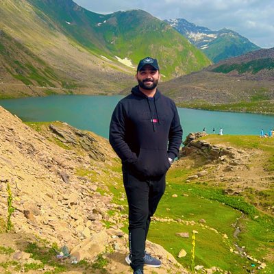 zu950's tweet image. #NewProfilePic