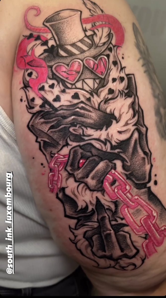 Nearly forgot to show off my Valentino tattoo! #hazbinbotel  #HazbinHotelValentino