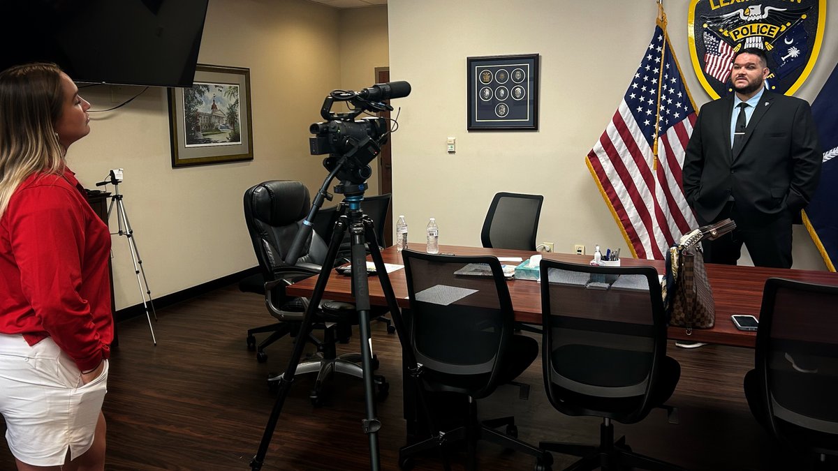 LexingtonPD's tweet photo. Having a great working relationships with our local media is important and we appreciate reporters @NaomipopaWIS10 @wis10 and @CassidyBayer @WLTX working on stories today on the homicide of Tyler Robinson that happened two years ago.

Look for these stories this evening/online. https://t.co/v8BrNOQWWk