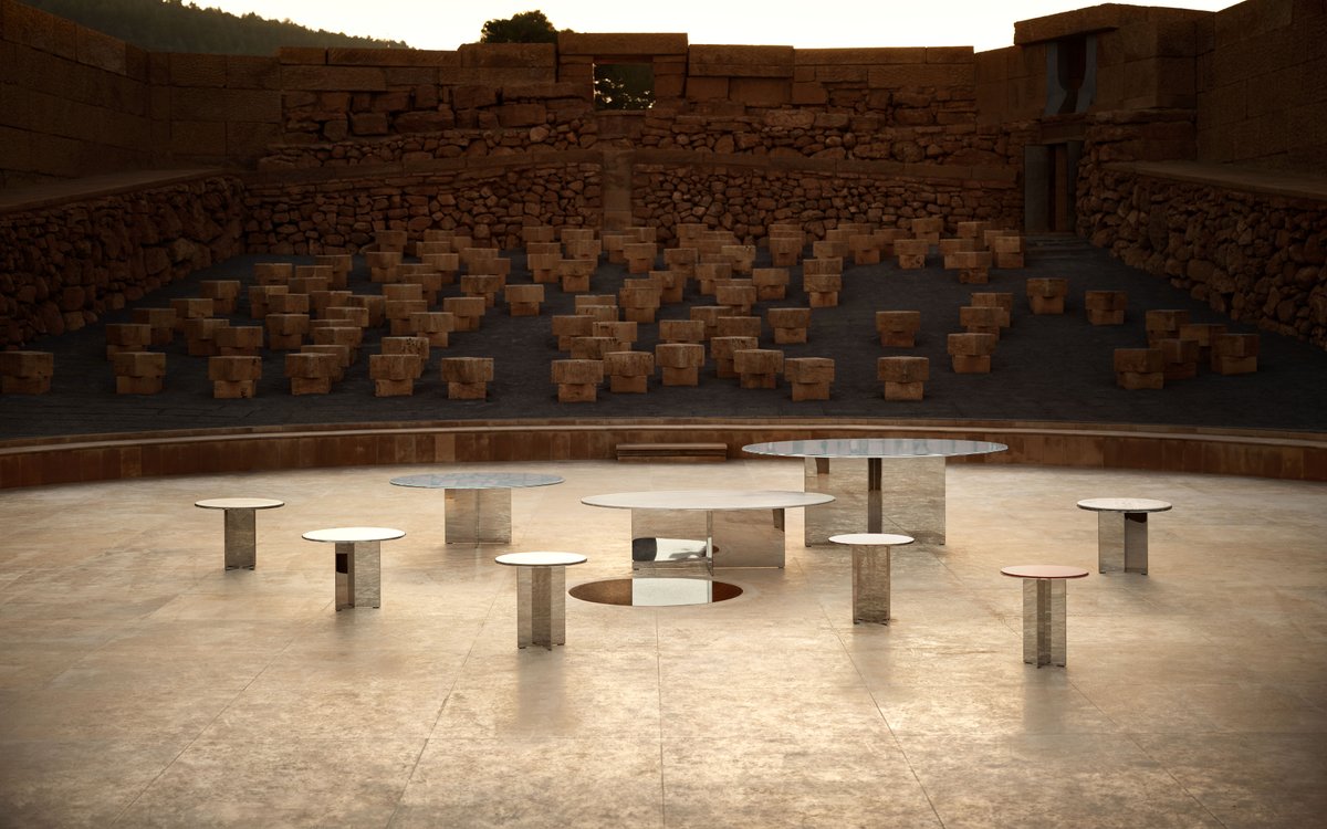 LSM_Studio's tweet image. The elliptical and round coffee tables in the Unifor Andromeda collection boast a mirror-polished or black chrome metal structure. The base consists of two or three metal slabs, intersecting in a cruciform or star shapes

Photography by Alberto Strada