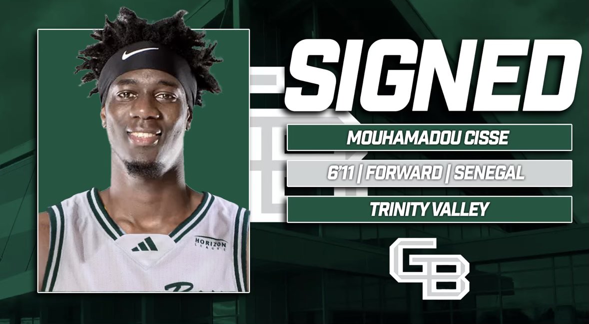 TeamRHJAZ's tweet photo. Everyone’s journey is different.. it wasn’t easy, but we got it done! Congratulations to my guy @c1sse_momo4 signing with @gbphoenixmbb University of Wisconsin Green Bay! #RiseWithUs #AturningPoint https://t.co/dDMVB4QBJy