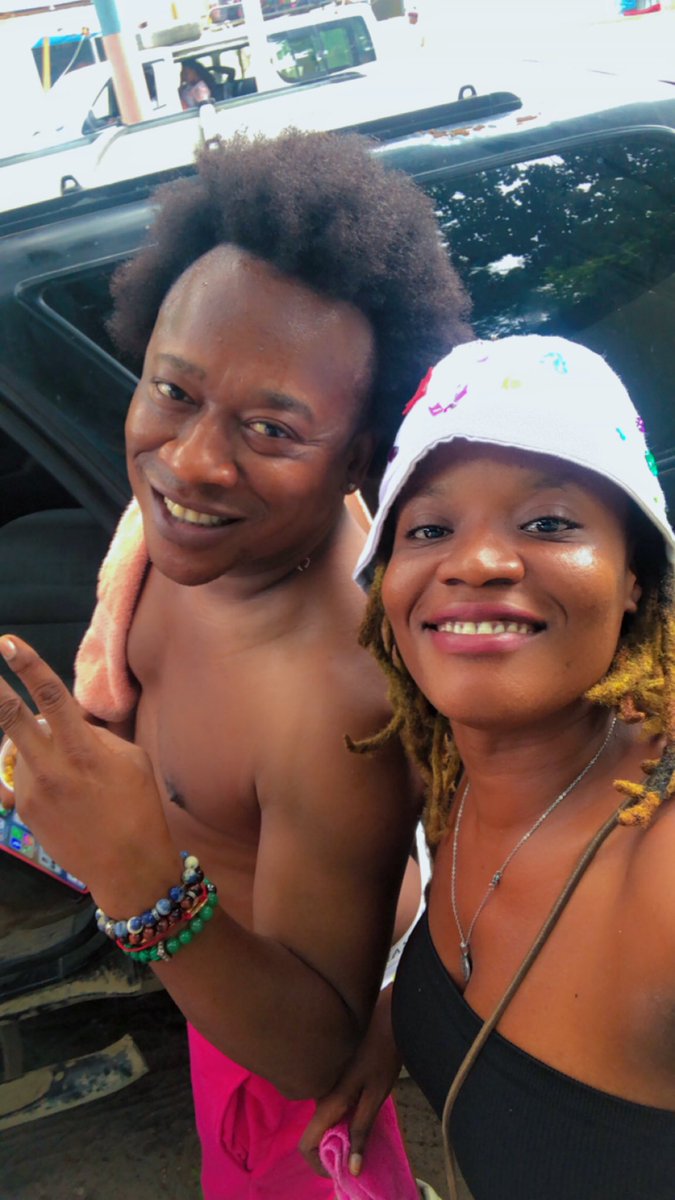 gertrude_gervil's tweet photo. Aya Aya Deux beaux 😻 Sourires Mkontan depim piti mtanvi fe foto Sa #vwad’or https://t.co/adyyywdXym
