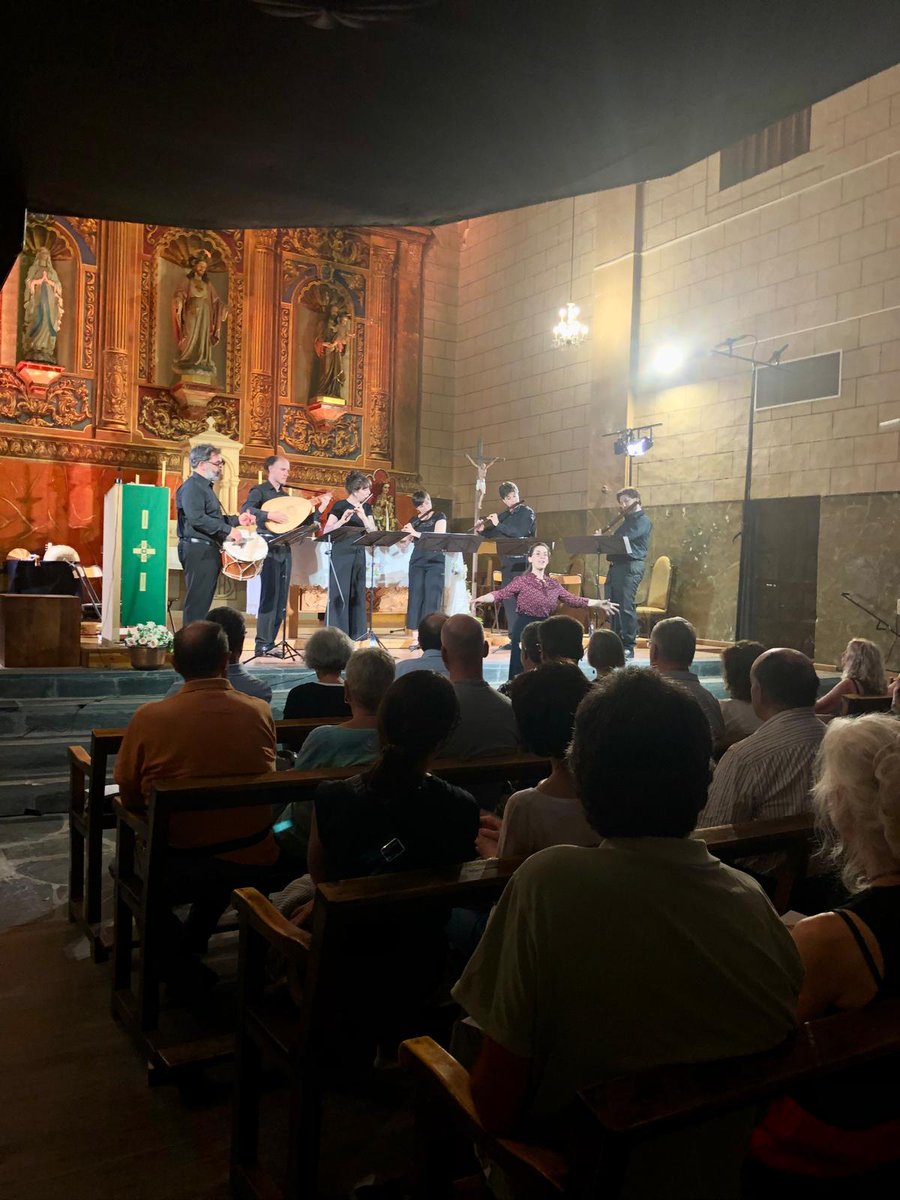 Festival_FeMAP's tweet photo. L'església de Sant Vicenç d'Esterri d'Àneu escenari de l'últim concert de #Phaedrus avui al #FeMAP2024 🎶
Hem gaudit moltíssim d'aquests tres concerts!
Moltes gràcies Phaedrus i públic d'Esterri!! 😍🙏🏻 https://t.co/3pJEXHbzo5