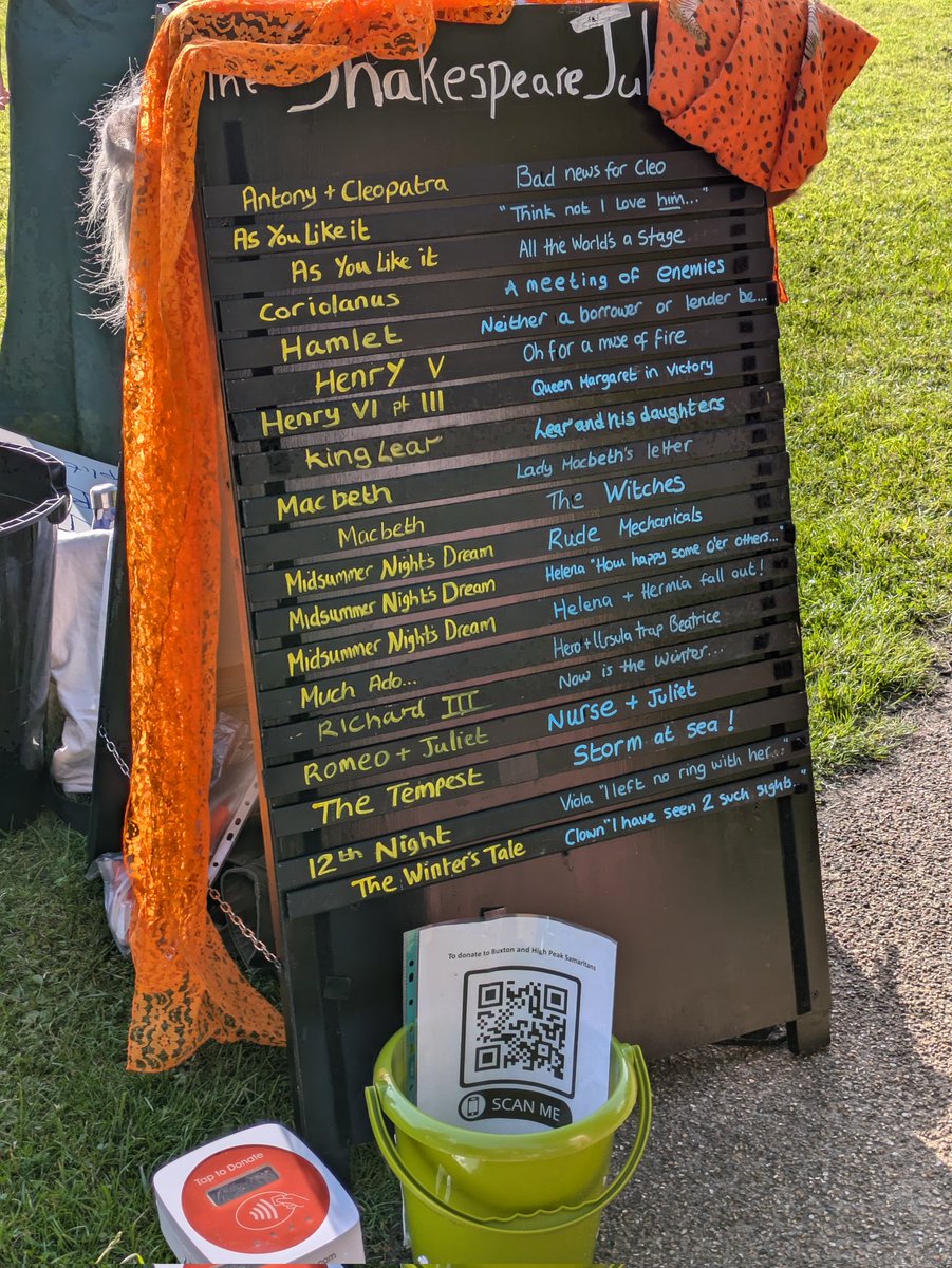 emilycarding's tweet photo. Spent a delightful hour sampling a scrumptious smorgasbord of Shakespeare scenes presented by the joyous @ShakespeareJBx - what a treat! I even got to be railed at by Margaret (and now I have a hankering to do the Henry VI plays) ❤️🙏❤️ https://t.co/0OrtFUEUd0