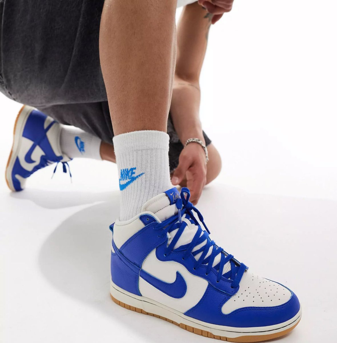 nike dunk high kentucky on feet