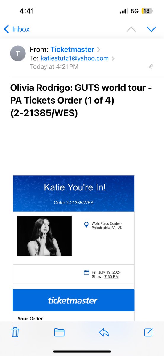 averyswrld's tweet photo. i spent 400$ im total ( two different times) just to get scammed. #oliviarodrigoticket #OliviaRodrigo #GUTSWorldTour 
@oliviarodrigo @Ticketmaster 
 
@GUTSWorldTourHQ https://t.co/hw1YjZVnoT