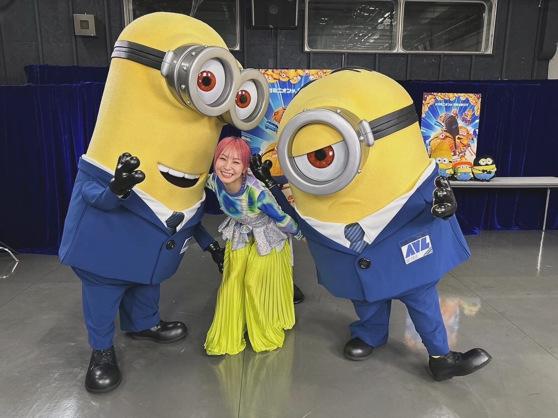 HACHI_eir's tweet photo. おはヨーグルト🥪🥛
昨日もたくさんのいいね♡
ポスト✐☡ 💬( 'ω')アザッス
Today 's💽LiSA song.•♬
https://t.co/qf1fQynlCC
#EmptyMERMAiD
テンション⤴︎⤴︎する為このSong♬.*゚w
昨日Xin出���ず申し訳ない💦
💬も返す事も出来なかった🥹
部下のトラブル処理⇒💻始末書作成
本人に始末書の作成etc…
教えていたら帰宅したのが23時😅
今日まで仕事…もう休みたい😮💨࿔w
今日は定時やけん…
サボりながら(・ω・。)キョロキョロ(。・ω・)
ぼちぼちしようかね✌️
今日も日本各地で☀️猛暑日
夜は熱帯夜になるけん🌃
熱中症対策と体調管理万全に🥤🍹🧃
無理したらいかんよ👋🏻゛
ではまた帰宅してから
Xお邪魔します👀✨
今日仕事.学校の皆サン 頑張りぃ~ꉂꉂ📣😆
休みの皆サン😊良き土曜日を😄👋🏻゛
今日もいい日だっ🤟✨
えい.えい.る〜✊🏻 ̖́-
@eir_ruru2
#藍井エイル
#EirAoi
#エイルギルド
#EiRGUIL
https://t.co/gl9UuYo8lK
https://t.co/Rz72sq7uRW
@LiSA_OLiVE
#LiSA
