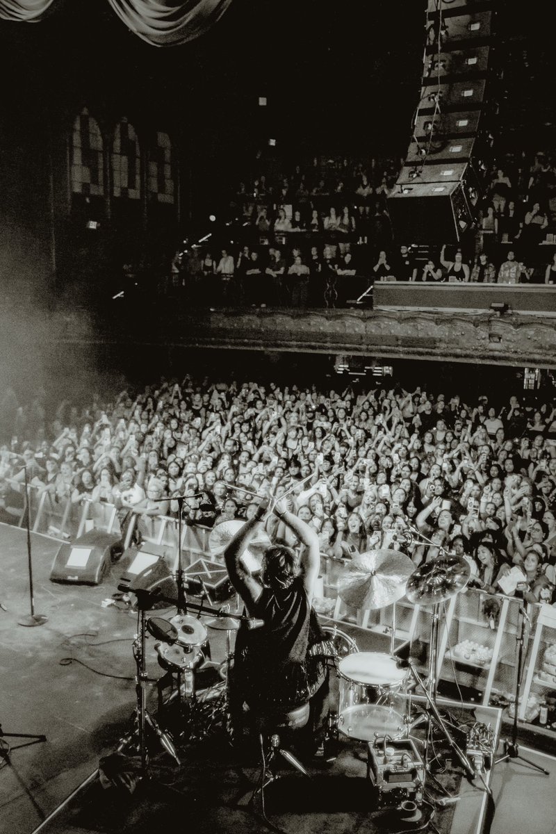 Ashton5SOS's tweet photo. https://t.co/JMigVnAcEB