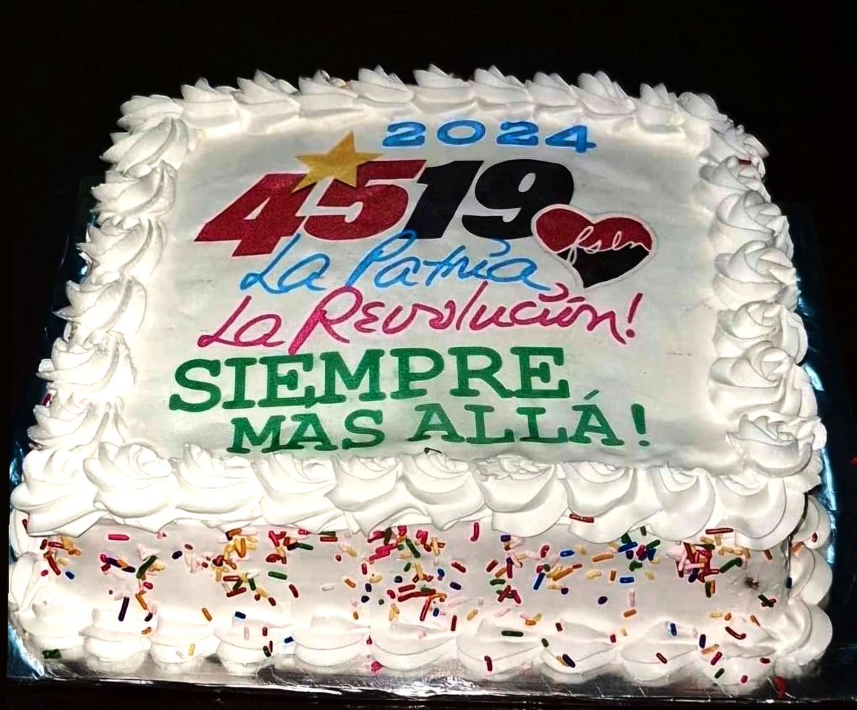 Feliz cumpleaños a nuestra Revolución! ✌🏻❤️🖤🇳🇮

#4519LaPatriaLaRevolución #PLOMO19 #Nicaragua