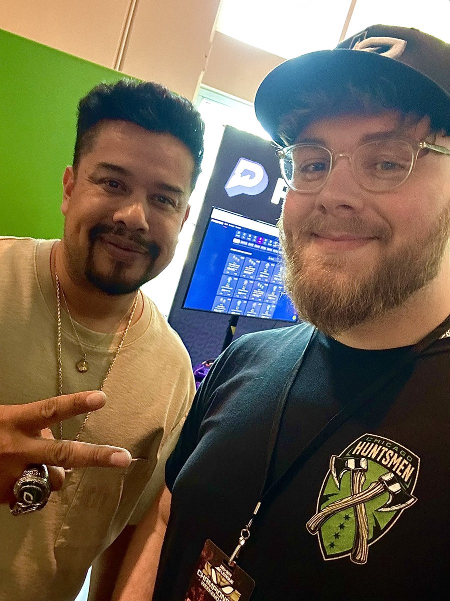 CascadeGG's tweet photo. 6 years in the making 🐐 @H3CZ #CODChamps #CDL2024 https://t.co/DRBq5vlSr2