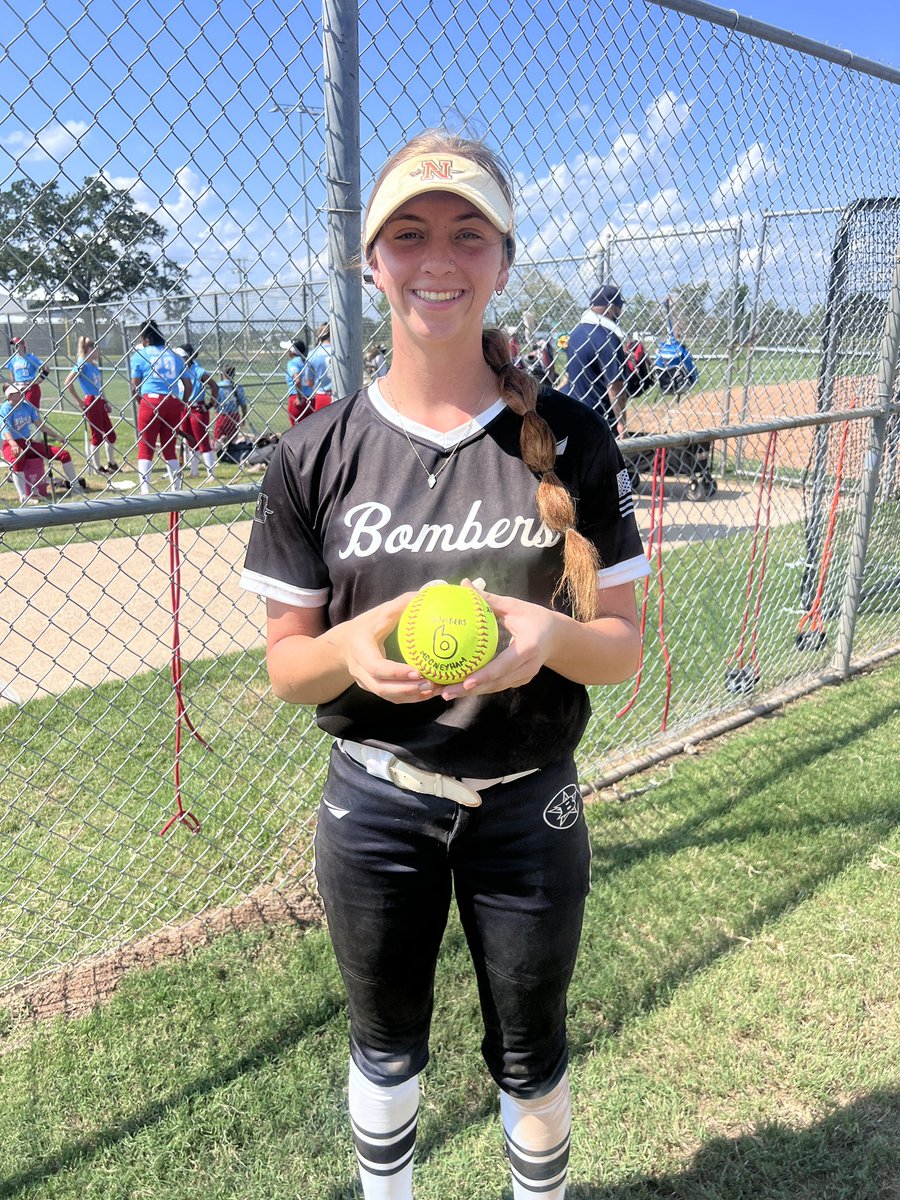 Ally Mooneyham tweet media