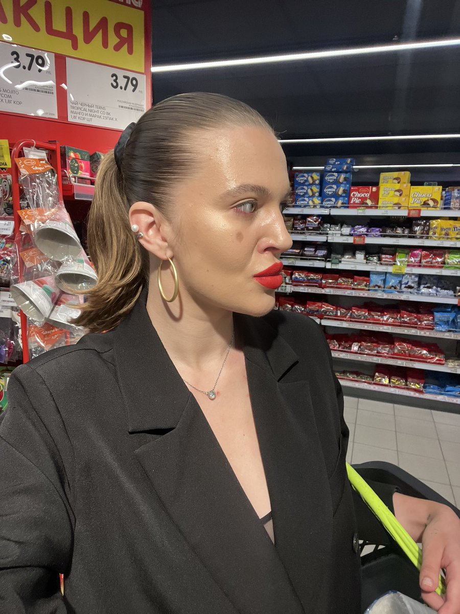 raewitsch tweet picture