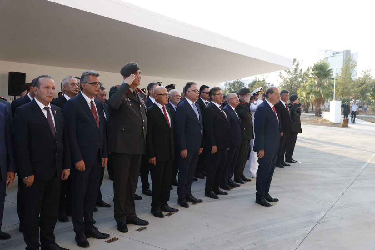 ataoglu_fikri's tweet photo. 20 Temmuz Barış ve Özgürlük Bayramı kutlamaları kapsamında Boğaz Şehitliğinde, Dr. Fazıl Küçük Anıt Mezarı’nda ve Rauf Raif Denktaş Anıt Mezarı’nda düzenlenen törenlere katıldık.

#KuzeyKıbrıs #KKTC #Barış #Özgürlük #20Temmuz https://t.co/9MP7tZ6iYY
