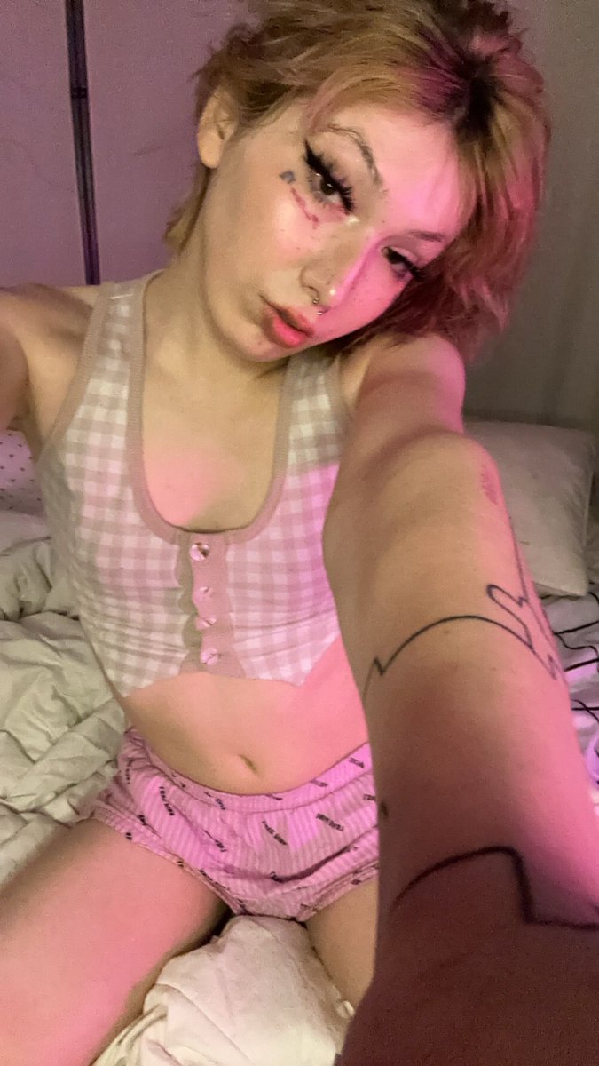 ૮₍˶ᵔ ᵕ ᵔ˶₎ა’s pics and videos