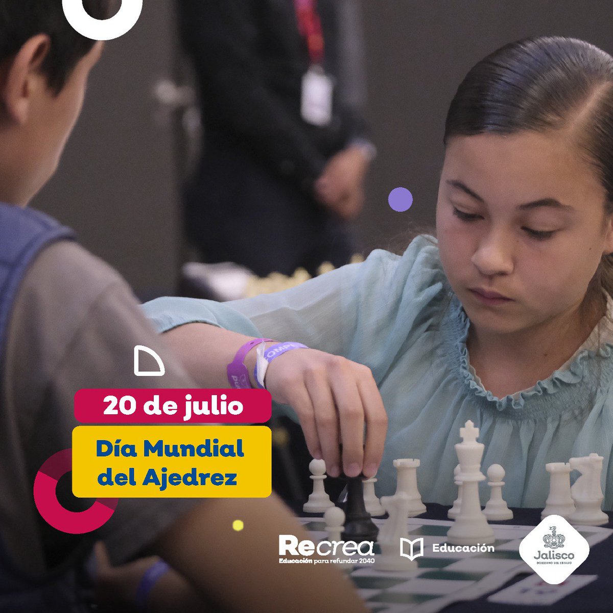 En el #DíaMundialDelAjedrez les invito a practicar este juego que favorece el desarrollo socioemocional e intelectual y potencia habilidades como la perseverancia. En la <a href="/SecEducacionJal/">Secretaría de Educación Jalisco</a> ofrecemos el Taller de Ajedrez Educativo para estudiantes y docentes: bit.ly/3zNxLPD
