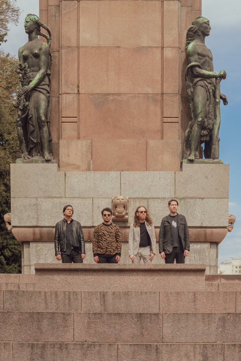 ¡Buenos Aires! Nos vemos mañana en <a href="/otrahistoria/">Otra Historia club cultural</a> entradas en el link de la bio.

Ustedes, nosotros, la noche y la música. 

Aviones!