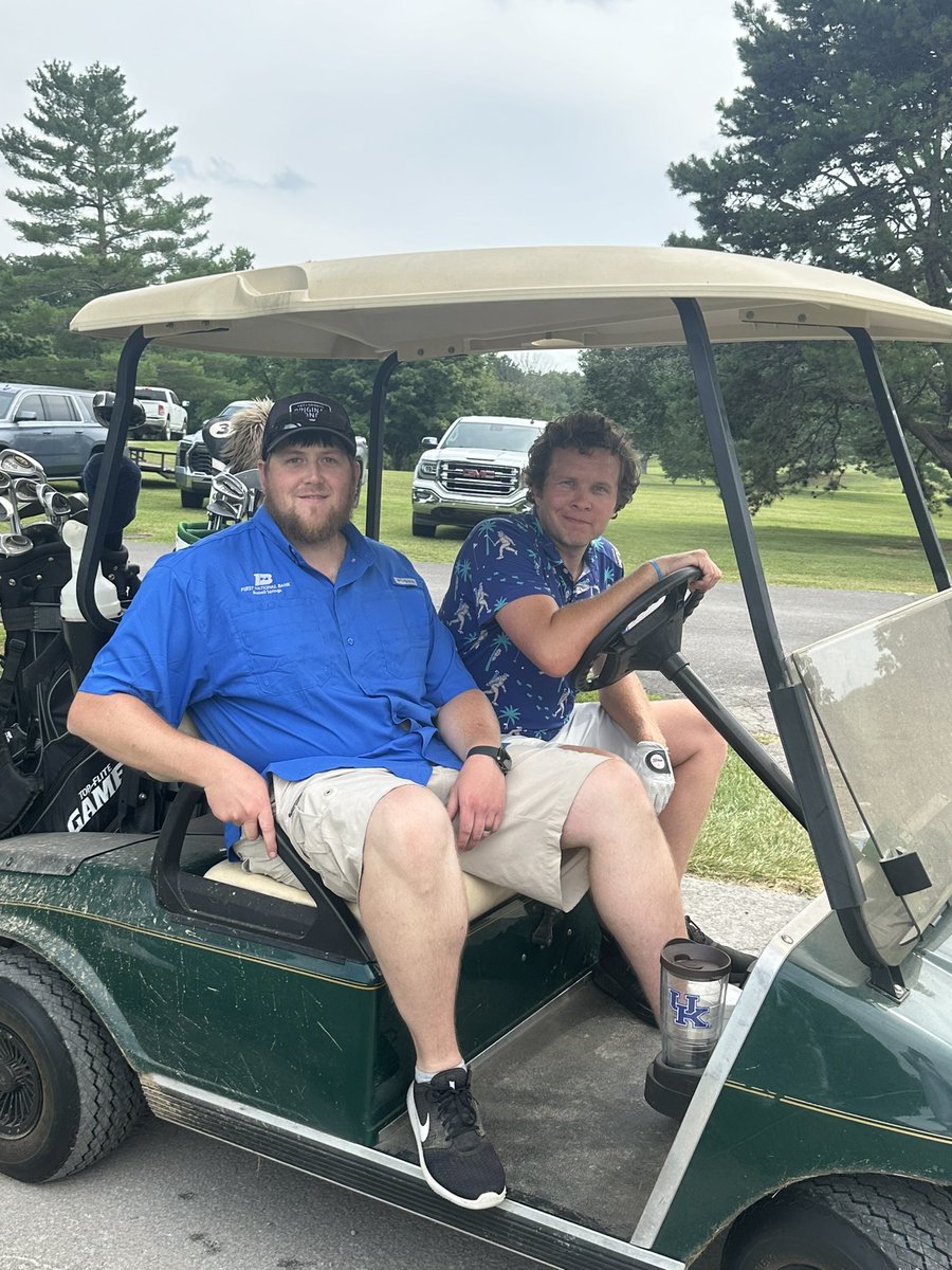 FNBRS_'s tweet photo. First National Bank was honored to be a sponsor of the Russell County Hospital’s Golf Scramble at Lakewood Country Club today. Regan Helm, Tony Hart, Brett Aaron, and Stacey Popplewell represented First National Bank at the event. Good day on the course! ⛳️ https://t.co/oxOkV23bue