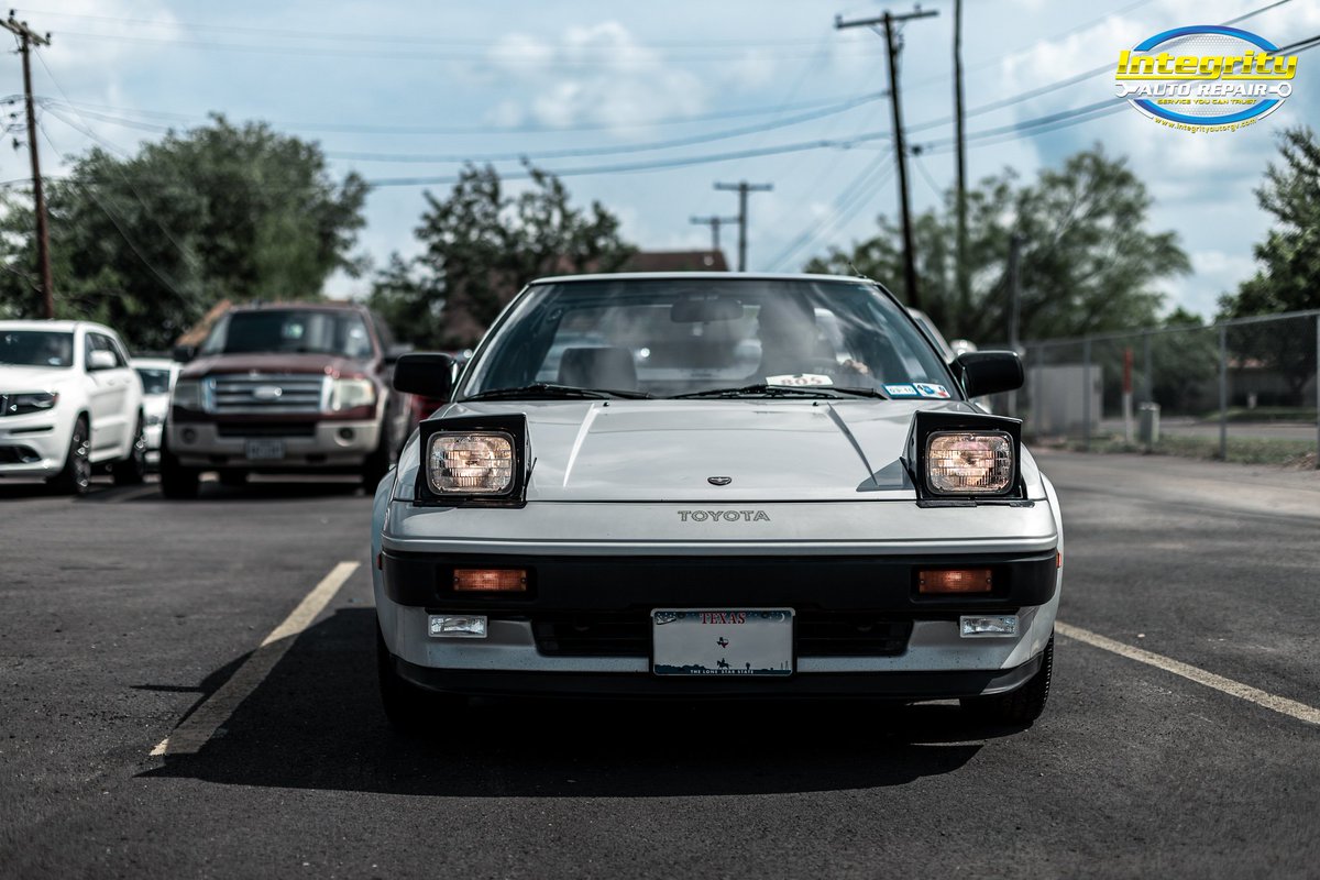 IAR_RGV's tweet photo. 🔰JDM Classic Appreciation Post 🇯🇵
With it's sharp lines, pop up lights, and being mid engine 2-seater, what's not to love? What's your favorite classic import car? Comment below! #integrityautorepair #rgv #rgv956 #edinburgtx #classicjdm #jdm #toyota #mr2 #mr2GT https://t.co/KHcuYCfYHJ