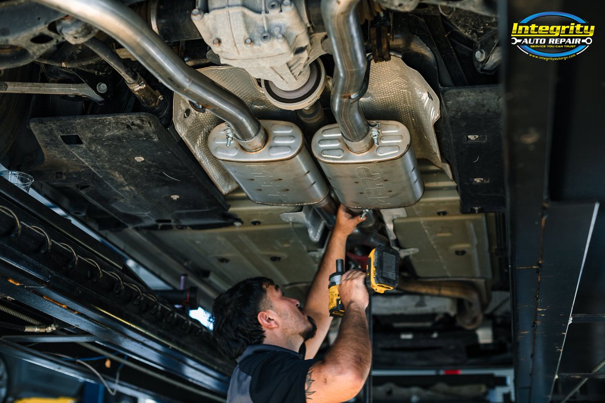 IAR_RGV's tweet photo. 😁Performance Upgrade Friday!😁
Today our customer came in to get a @MBRPexhaust  catback exhaust system installed to get a bit more performance out of it while providing a WAY nicer exhaust note! #integrityautorepair #rgv #rgv956 #dodge #challenger #performancemods #MBRPexhaust https://t.co/B4mPXenhKQ