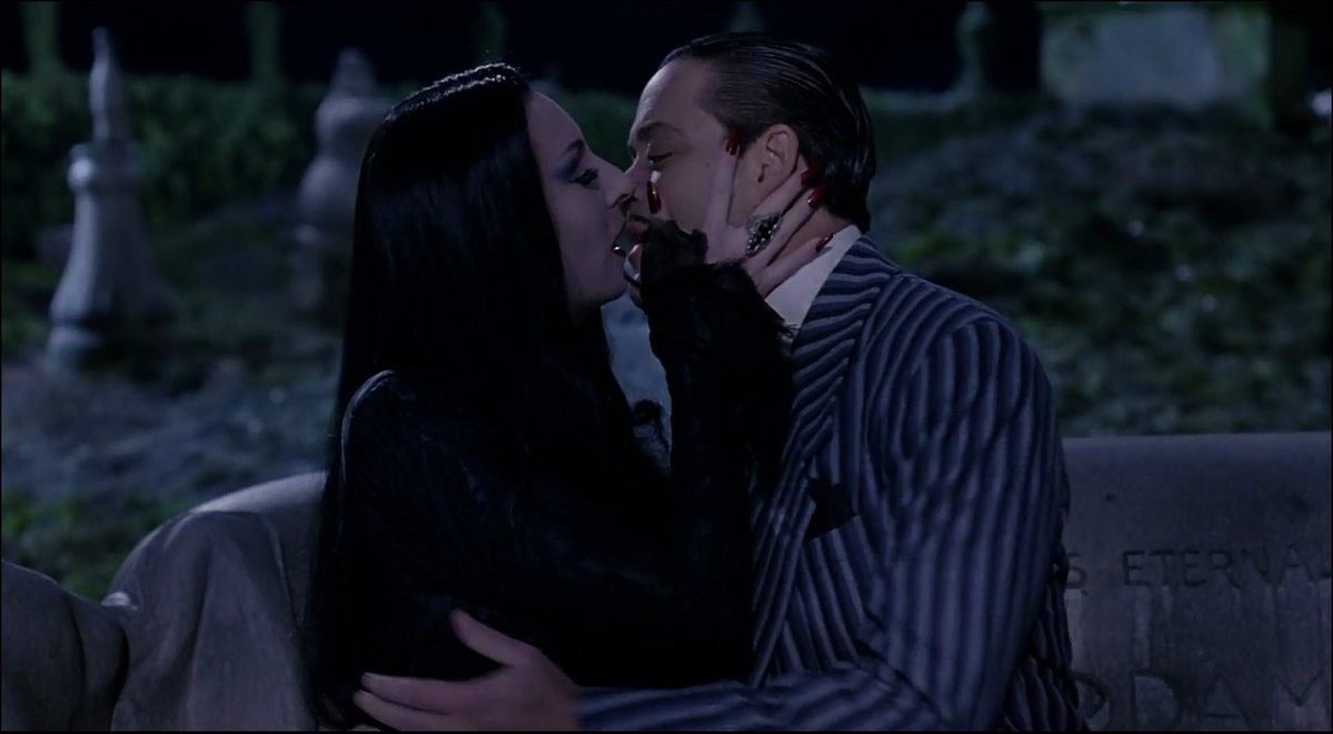 horrorlogy's tweet photo. “when we are together, darling, every night is halloween”. 🖤 https://t.co/8YJBRkyNXN