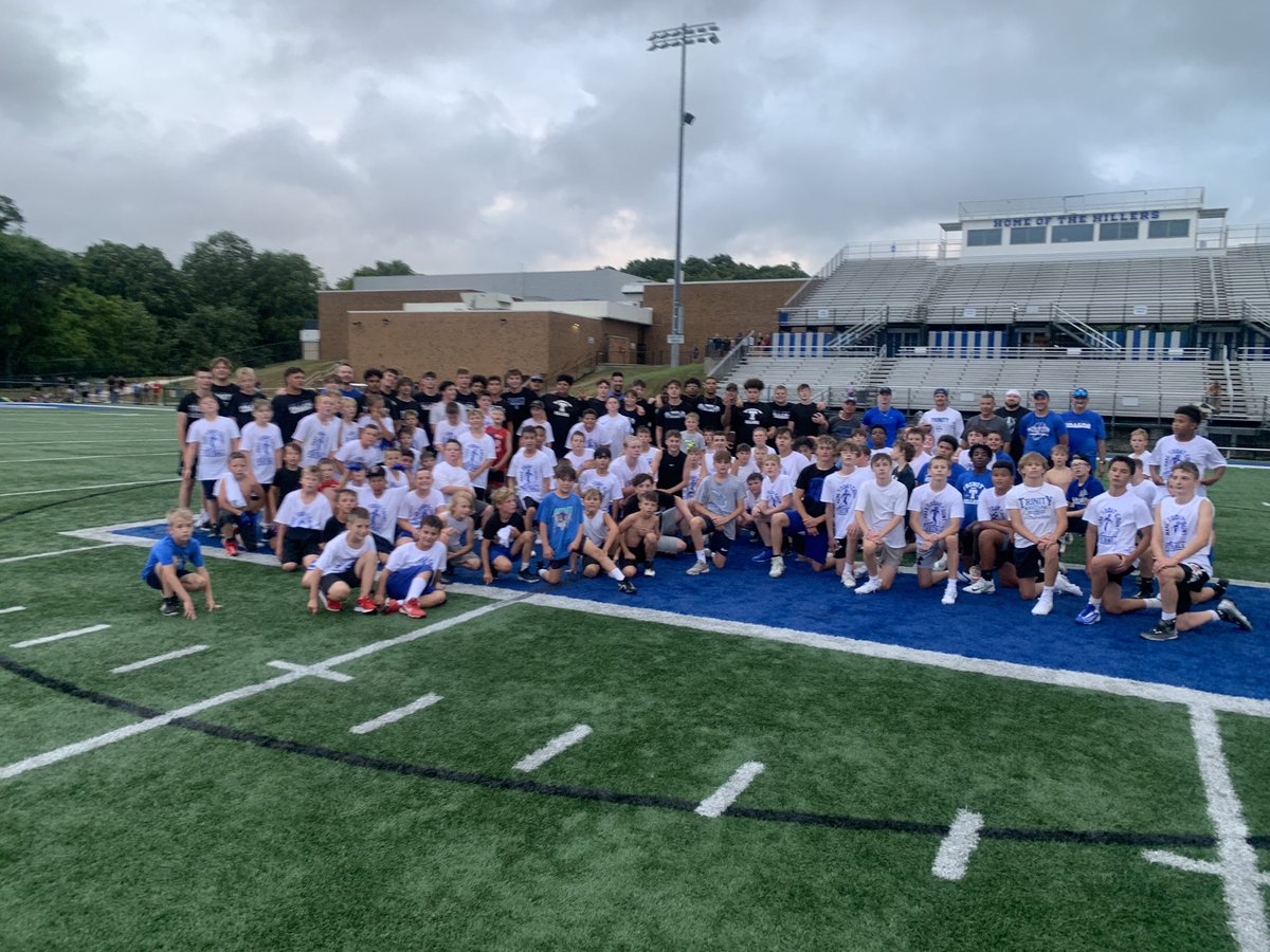 FootballHillers's tweet photo. Reminder:   Wednesday 7-24-24 is a PROGRAM day!   All MS football players should arrive 845 am to do drills with varsity staff and players.  See you Wednesday classes of 2029 &amp; 2030! https://t.co/ZE9pDFbL0R