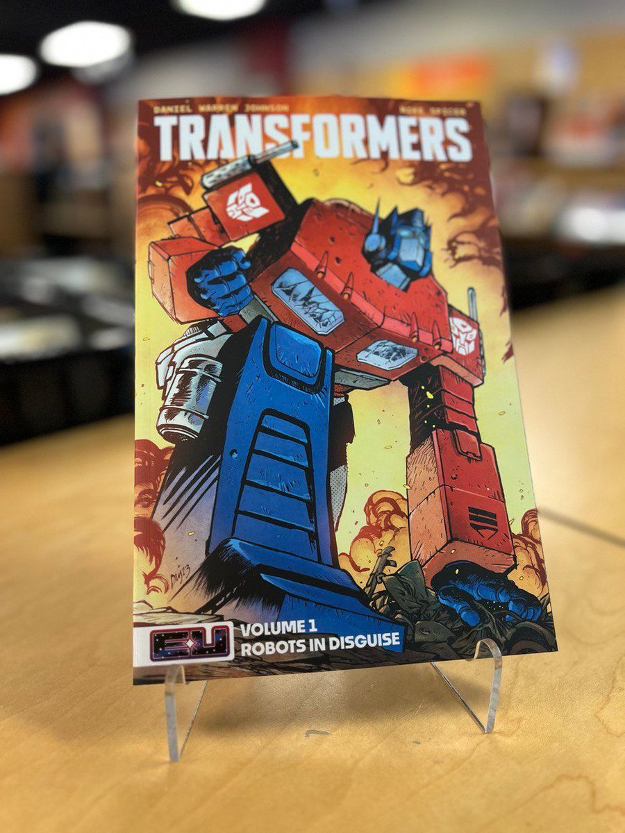Back on the Shelves this week - it's Transformers volume 1! It's your classic Autobots vs Decepticons in a battle for the universe, reimagined by writer Daniel Warren Johnson and part of the new expanded Energon Universe.