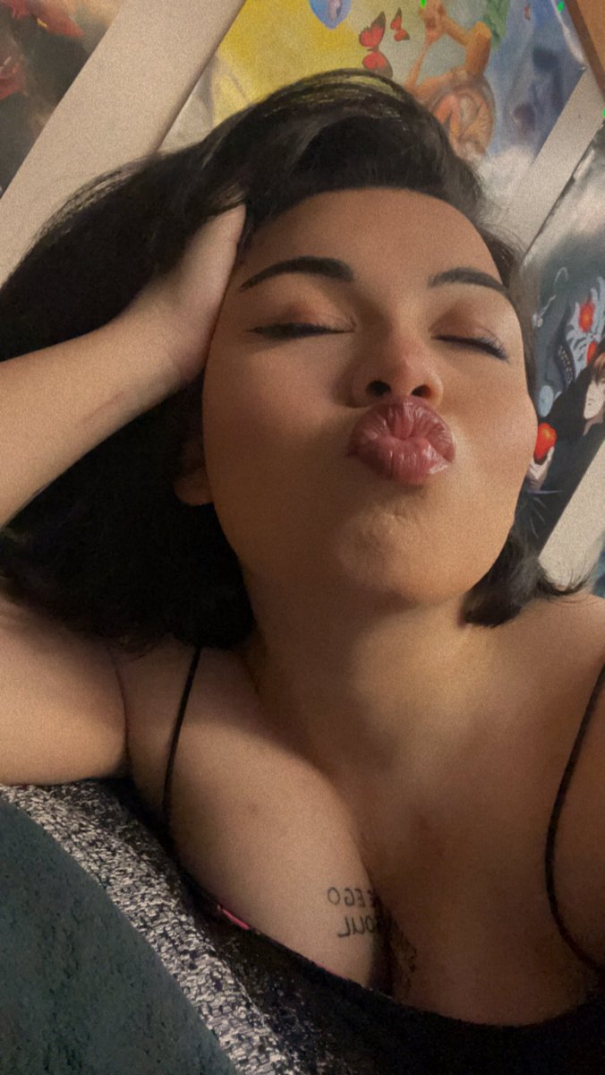 just_kittt's tweet photo. Hello, my name is Kit, Goddess kit if your in the findom. I really enjoy wallet draining sessions or silent sends are acceptable as well. Read bio for info 💕💕💕 https://t.co/s7aWopw8fw