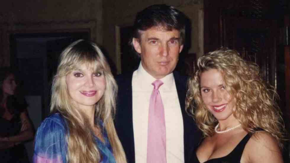 TruthJusticeLaw's tweet photo. I like Presidents who don't buy beauty pageants to get access to half-dressed teenage contestants. #pedoDon  #EpsteinTrump https://t.co/XSBnwCghBA