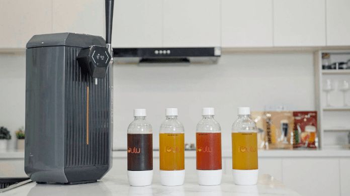AndroidGuys's tweet photo. 🍻 Brew-tiful news! The iGulu S1 smart brewing machine is now on Kickstarter! Ferment, cool, & pour your own drinks at home. Early bird price: $259. Cheers to easy brewing! 🍺👉 #HomeBrewing #CraftBeer #TechBrew https://t.co/dmGxsNXlgx https://t.co/EFOzlEx12X