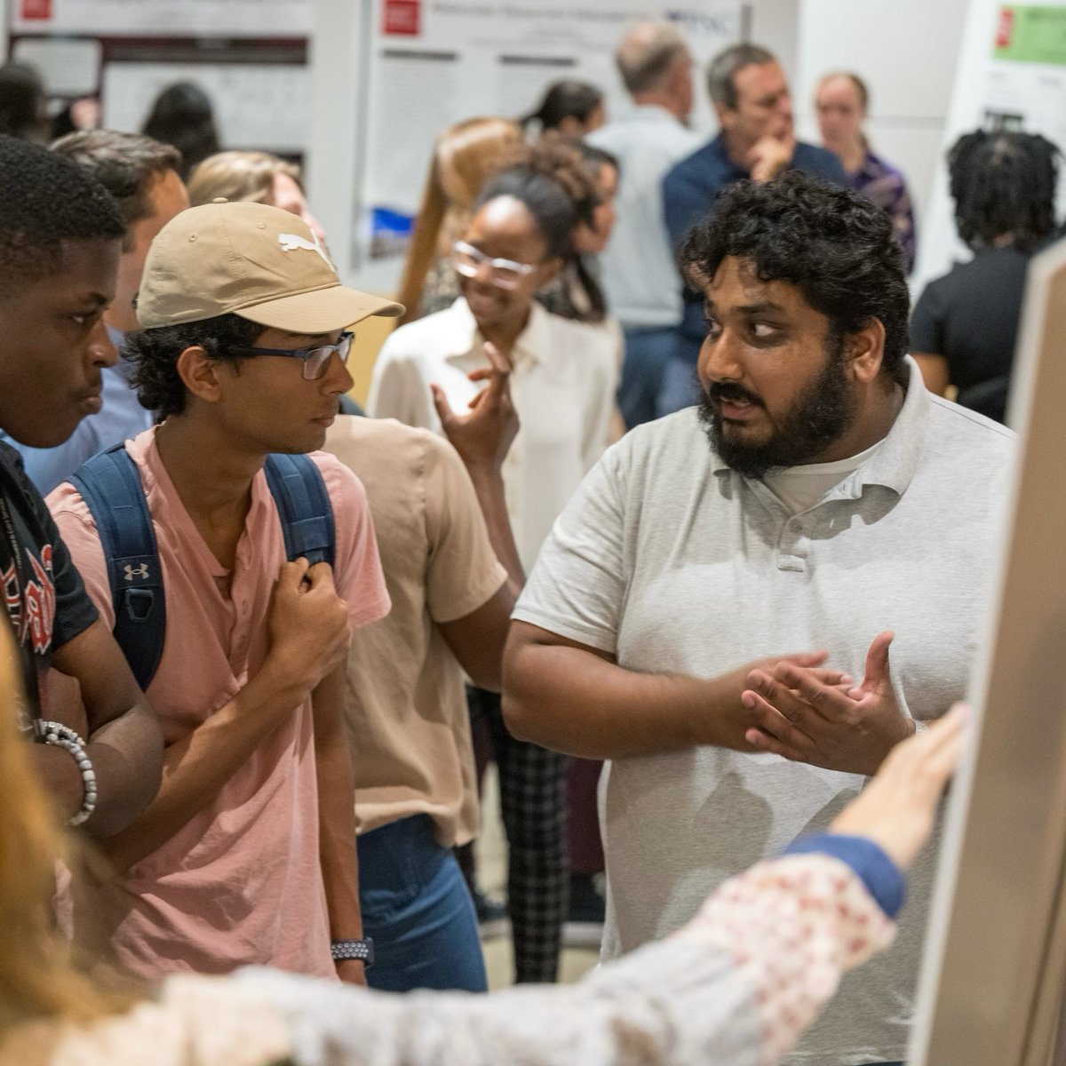 CmuScience's tweet photo. Summer scholars celebrated their research accomplishments with professors and friends at a wrap up poster session. https://t.co/kbBofb3p5d