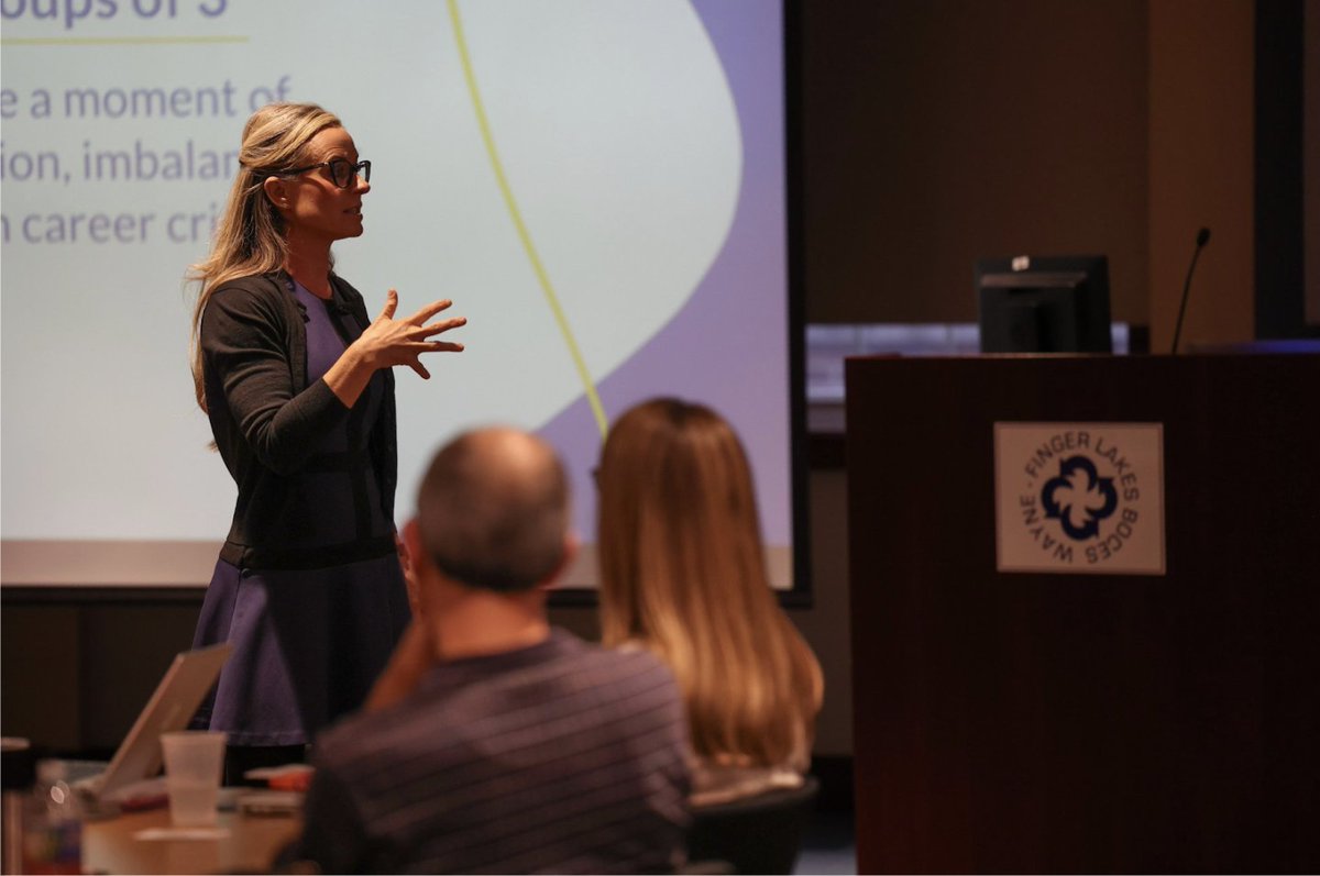 Hosting an educational conference or event &amp; need fresh perspective on shifting to sustainable, #StudentLed workflows or using #AI in service of strong pedagogy?   

Explore my keynotes &amp; customizable workshops: bit.ly/45KAVxY   

#EdChat #EdTech #AIinEducation