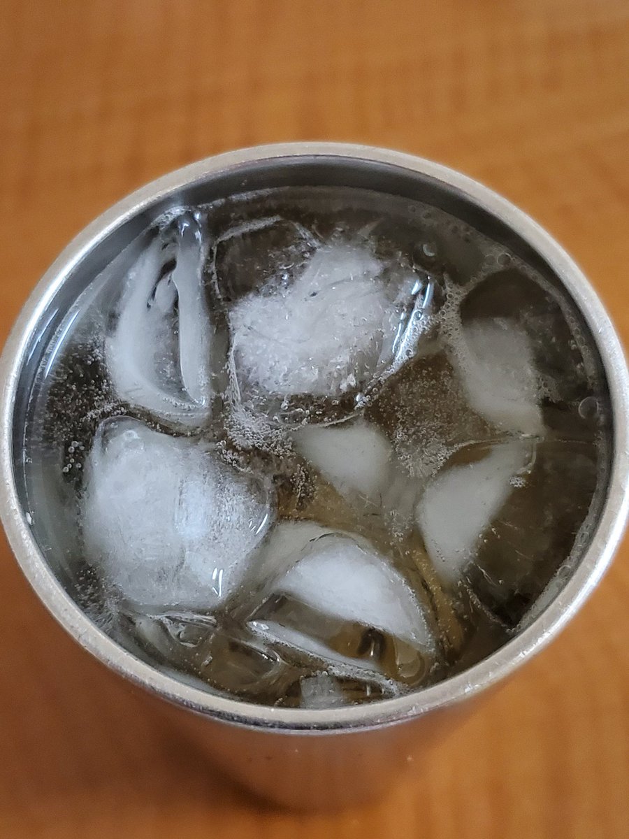 POPtomoushimasu's tweet image. 間違えてた❗
ハイボール３杯目はこちらでした😝

#ハイボール　#３杯目　
#SWEETSFORMYSWEET　#CJLEWIS