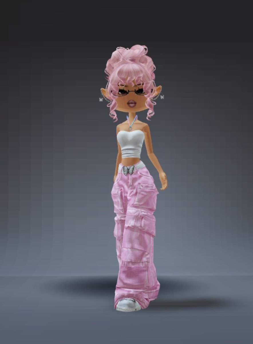 kamichan_1991's tweet image. Pink 🩷 #roblox #robloxmodel @WearBlueberry
