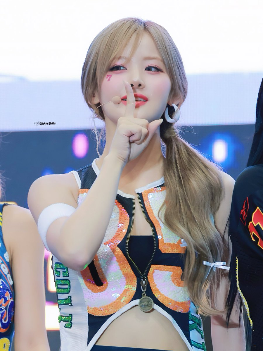 240719  ｡ஐ..ʚ 벨 ɞ*.°ஐ 

#KISSOFLIFE #KIOF #BELLE 
#키스오브라이프