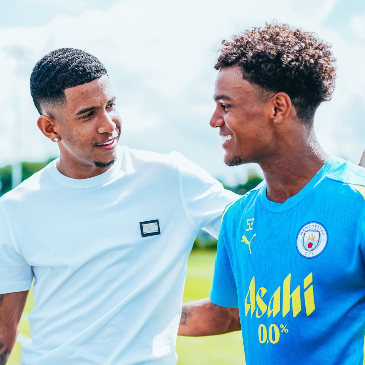 City_Xtra's tweet photo. The future? We’re good. 🇧🇷🇳🇴🩵 @ManCity https://t.co/YMMRHIJXJi