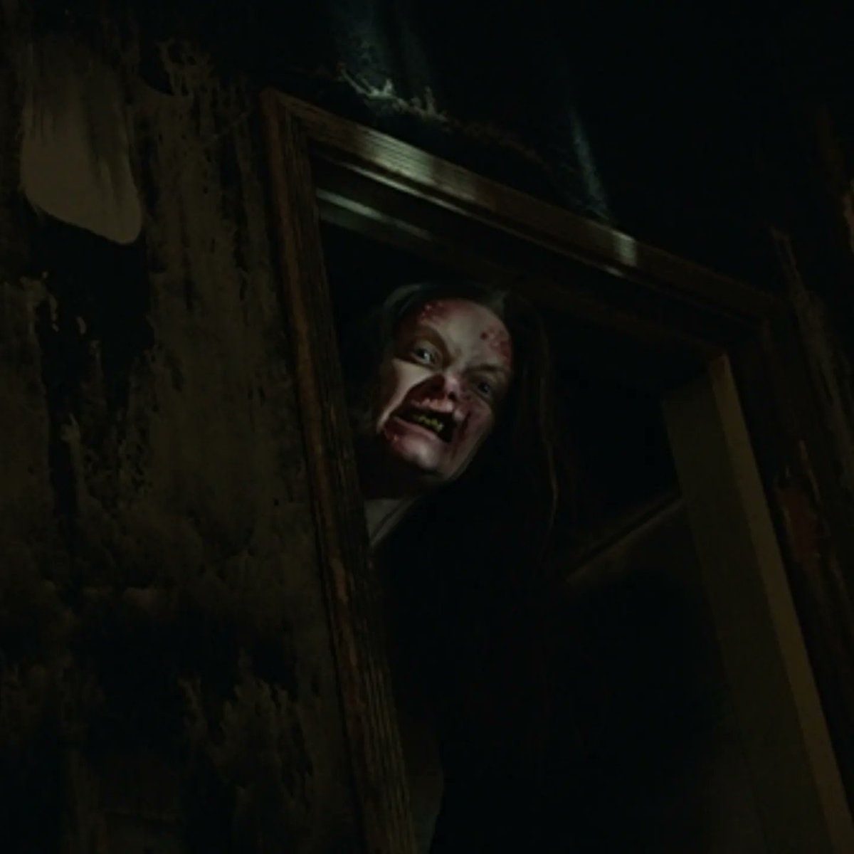 ᴛʜᴇ ᴇsɪ ɴᴇᴛᴡᴏʀᴋ tweet media