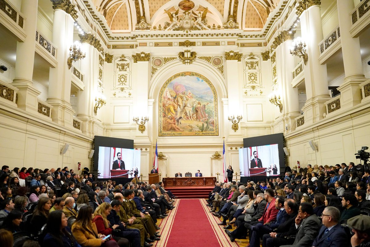 SubseDDHH's tweet photo. Ministro (s) de @MinjuDDHH, @jgajardofalcon, junto al subsecretario de Derechos Humanos, @XAltamirano_ y la subsecretaria @Segpres , @mlobospalacios, acompañaron al director nacional del @RegCivil_Chile, en el acto de conmemoración del aniversario número 140 del Servicio https://t.co/s13Mfzq0BK