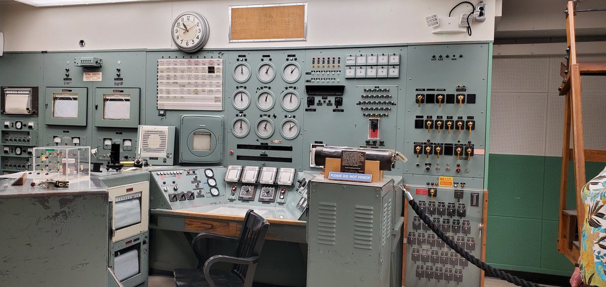 ChemAlexander's tweet photo. Hanford, WA. B-Reactor. https://t.co/JdNznHQmtb