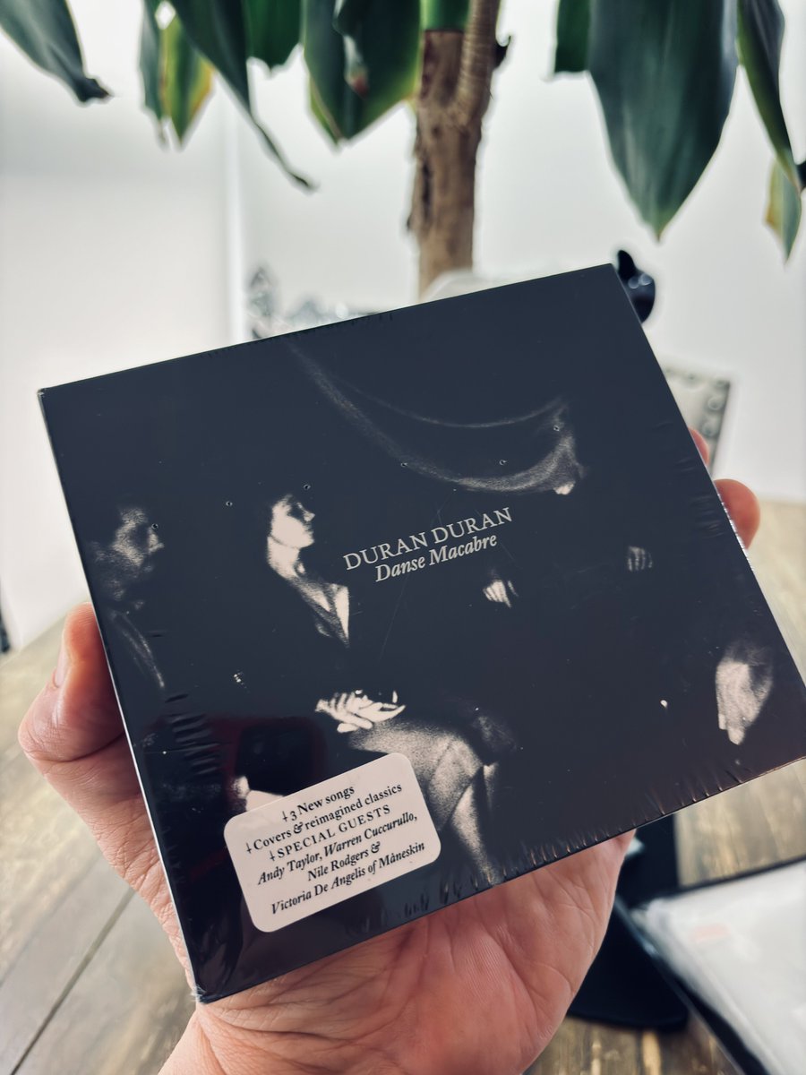 DannKalter's tweet photo. 🎁 🥃 Duran Duran - Danse Macabre https://t.co/B6RGAT56ry