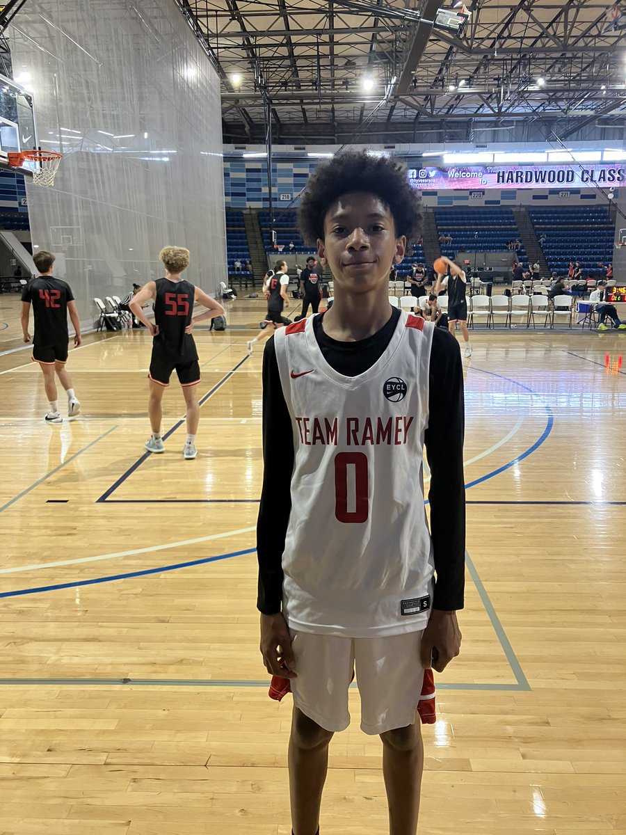 𝐓𝐨𝐩 𝐏𝐞𝐫𝐟𝐨𝐫𝐦𝐞𝐫𝐬 𝐇𝐚𝐫𝐝𝐰𝐨𝐨𝐝 𝐂𝐥𝐚𝐬𝐬𝐢𝐜 𝟐 𝐃𝐚𝐲 𝟏

‘27 Lamar Govain 
PGU 
17 Points 

‘27 Sebastian Bolder 
Team Ramey 
24 Points