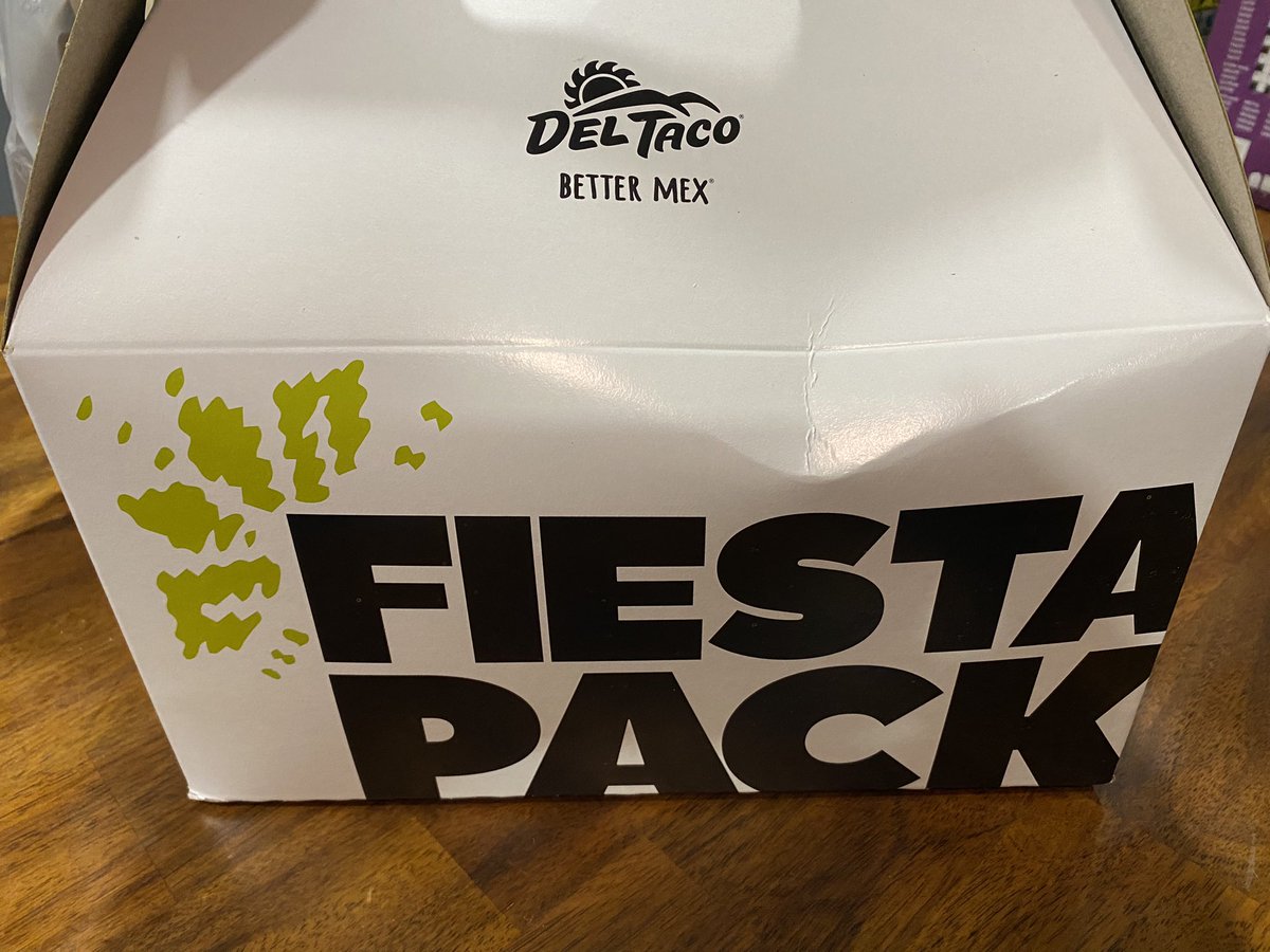 702Sunshine's tweet photo. Some Days Ya just Need a @DelTaco Fiesta 🌮 Party Pack!! &amp; DO NOT 4get the Churros!! 🤩🤩🤩 Diet starts Monday!! 🤪 #HappyFriYAY https://t.co/FFwjImZI5J