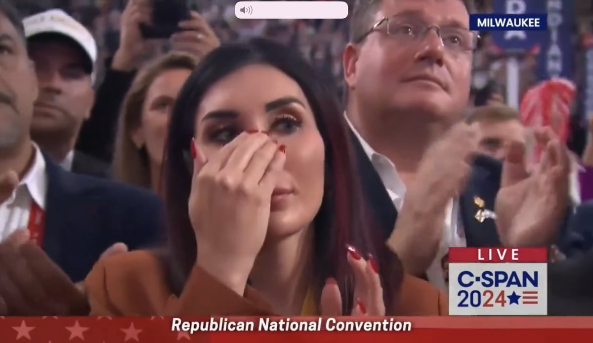 American 4 USA tweet media