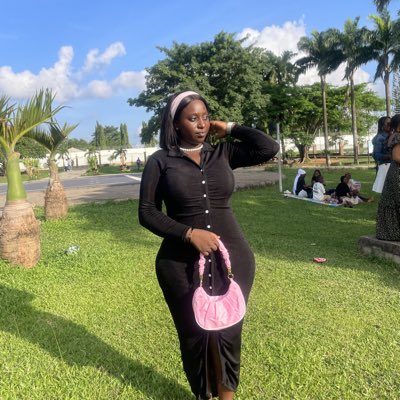 Greycee_ama's tweet photo. #NewProfilePic https://t.co/CCms0zIg8K