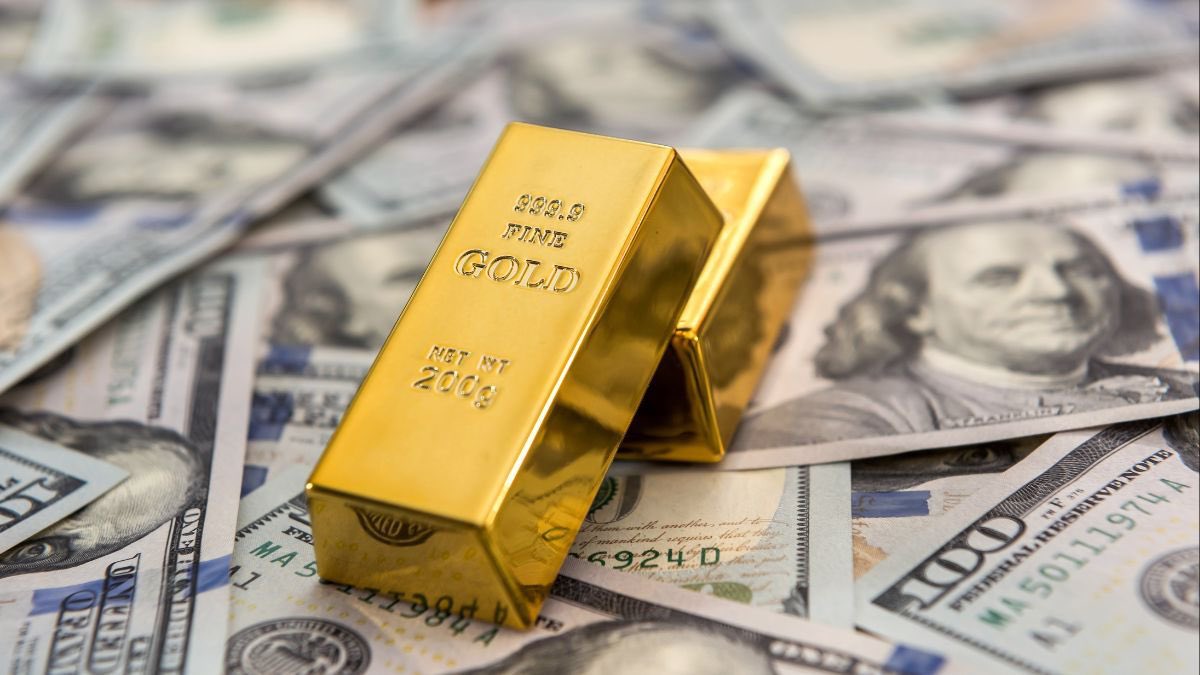 Comprar oro es un mecanismo para fortalecer reservas, apostando a otras formas que no sean el dólar. Néstor compró 54,9 toneladas, Cristina 10, Macri vendió 11 y Alberto las compró de nuevo. Ahora Milei se deshace de ellas. "Vender las joyas de la abuela" nunca fue tan literal.