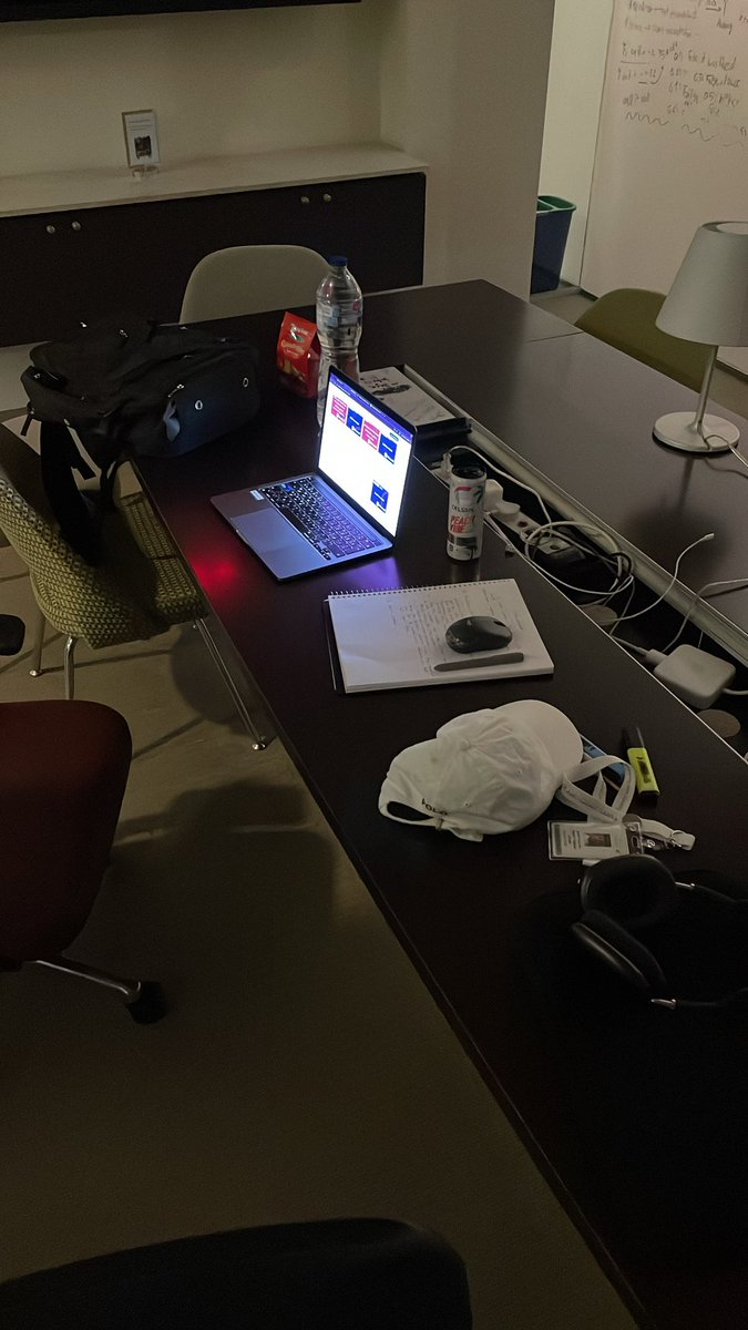 nxull5's tweet photo. تجربة العمل الافتراضي اللي مسويتها مسك مررررره رهيبة، اذا حاب تقضي وقتك بشي ممتع ومفيد بالاجازة ف سجل وجرب🤩

هذا رابط البرنامج وفيه مجالات كثير وغالبا بيكون فيه شي بيشد انتباهك وتسجل فيه:

https://t.co/92jtUa8FxW https://t.co/BmcL22SgnE