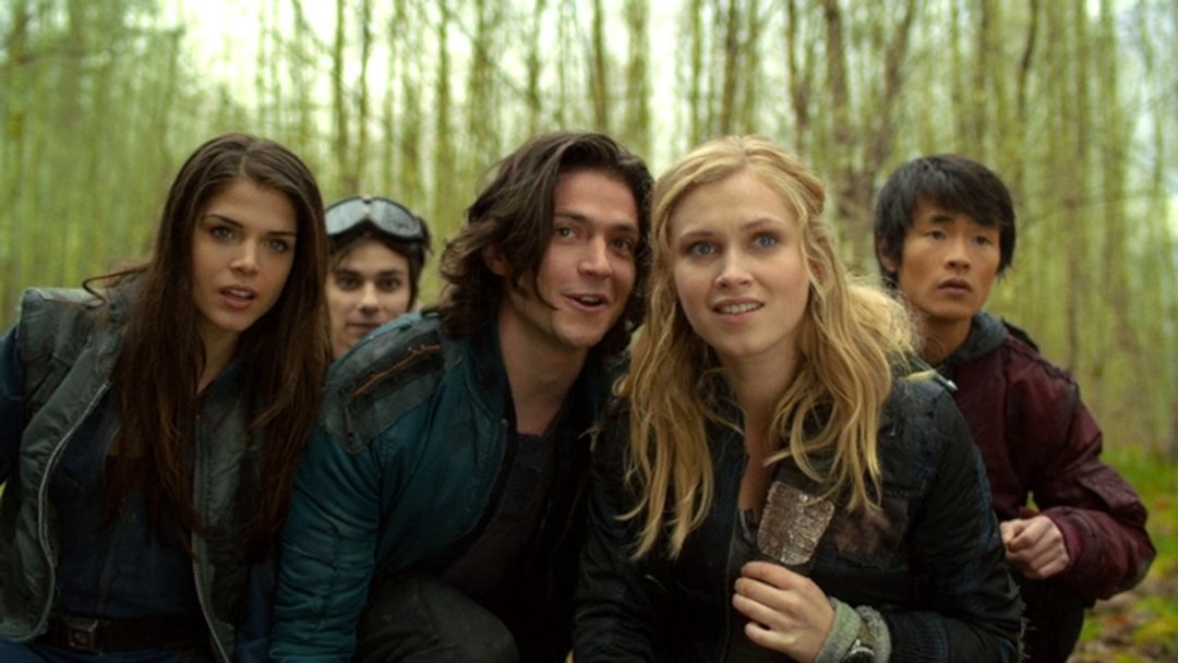 wavesbr's tweet photo. Há 10 anos, no dia 19 de março de 2014, o episódio piloto de #The100 estreava na The CW. https://t.co/xcT3XTBUqj